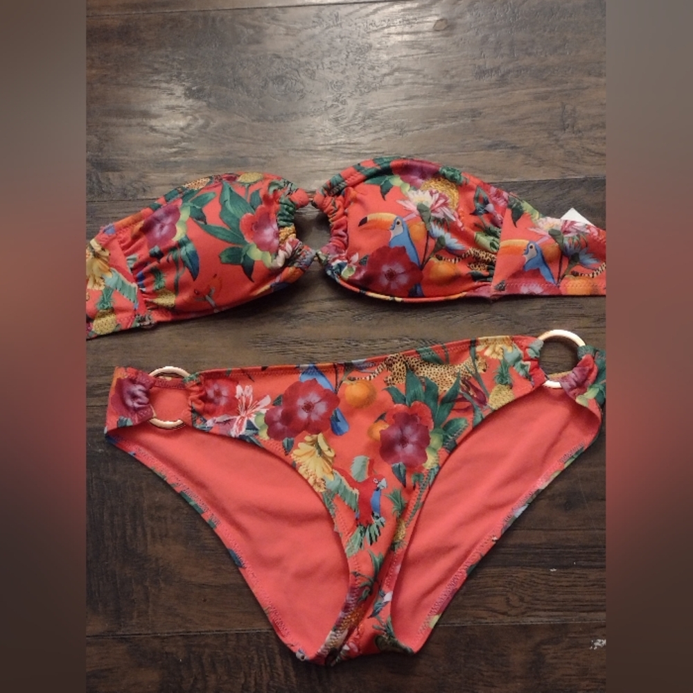 H&M Red and Green Bikini Set with Twist Detail Top Part Size 8 Bottom Part Size6